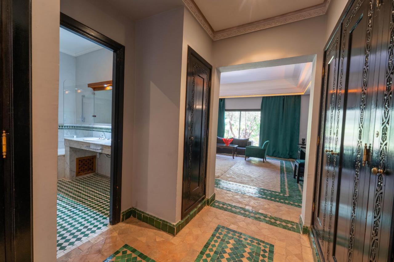 Palace Jena Lagouassem Extérieur photo